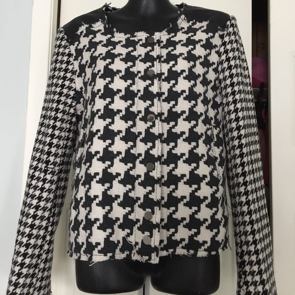 Buffalo black & white houndstooth, fringe jacket, M, acrylic/wool, new (no tags) - Picture 1 of 4
